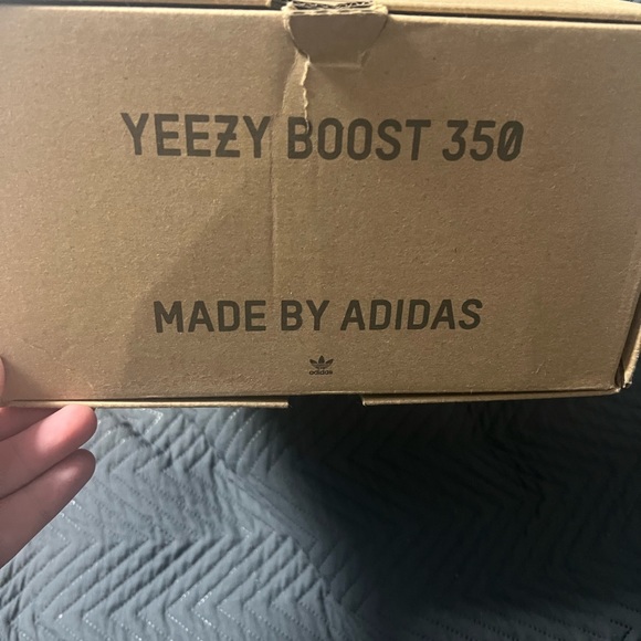 Yeezy Boost 350 V2 Zebra Size 10.5
